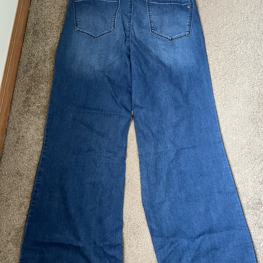Democracy Light Blue Denim Jeans